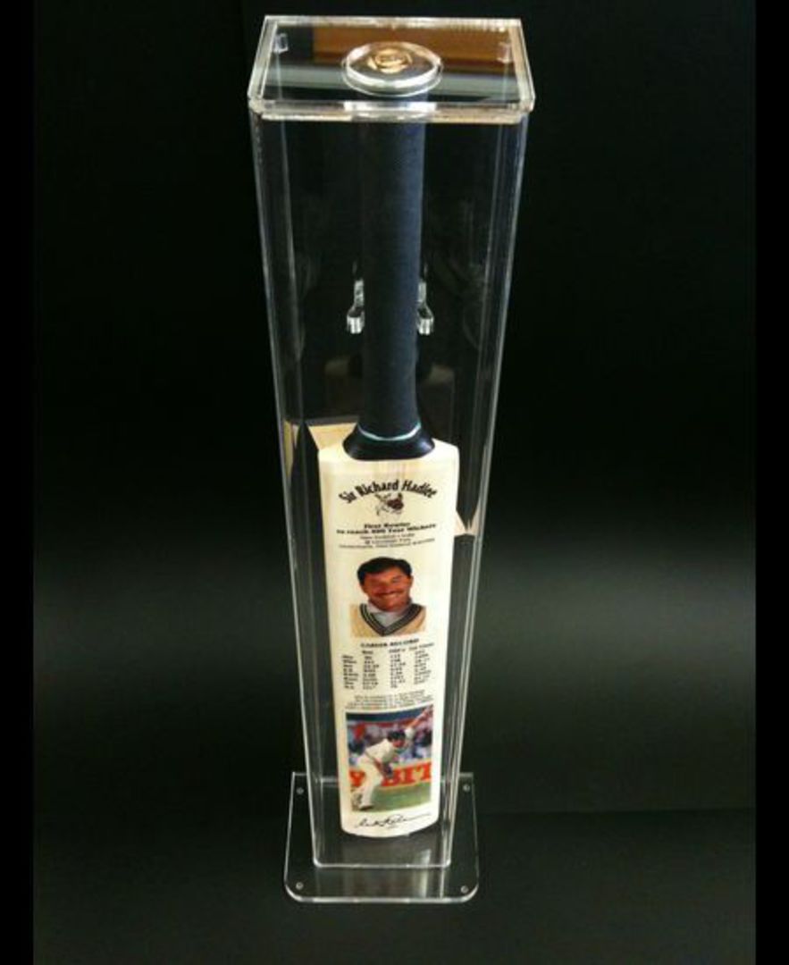 Sir Richard Hadlee - Signed 3x Cricket Bat Set image 3
